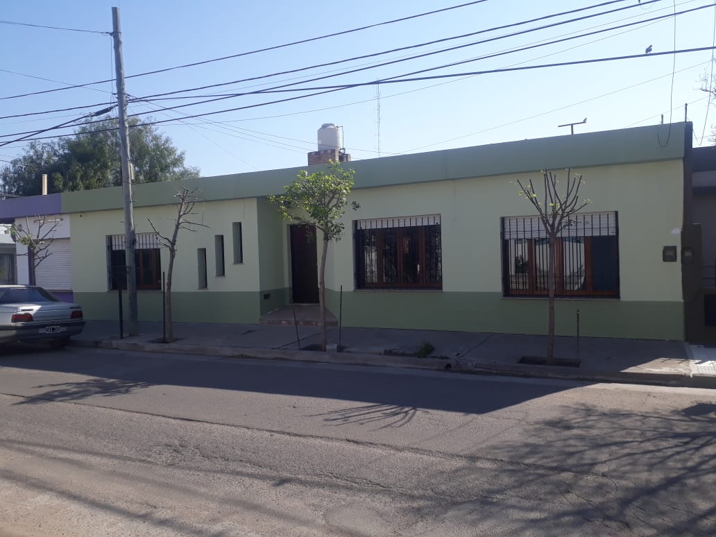 Referencia REF 137 VIVIENDA FAMILIAR + LOCAL COMERCIAL